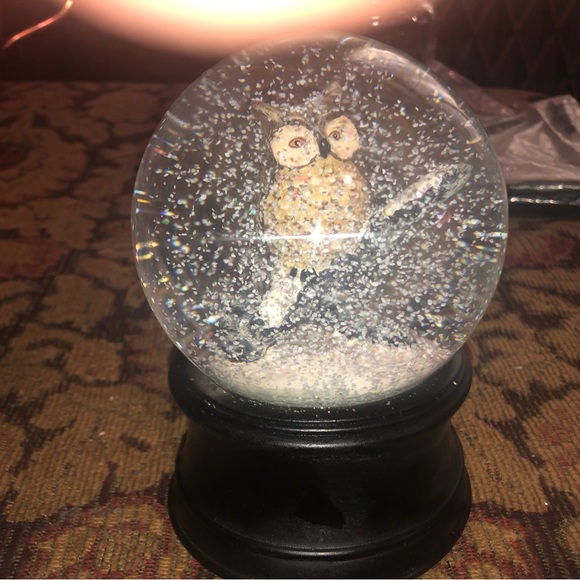 Snow globes - Picture 2 of 2